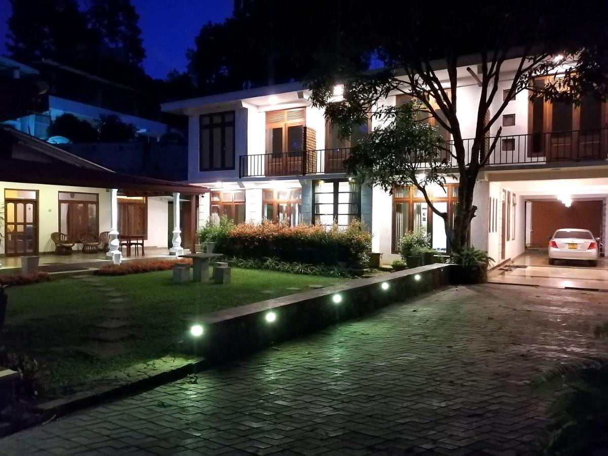 Ella Inn Hotel Εξωτερικό φωτογραφία