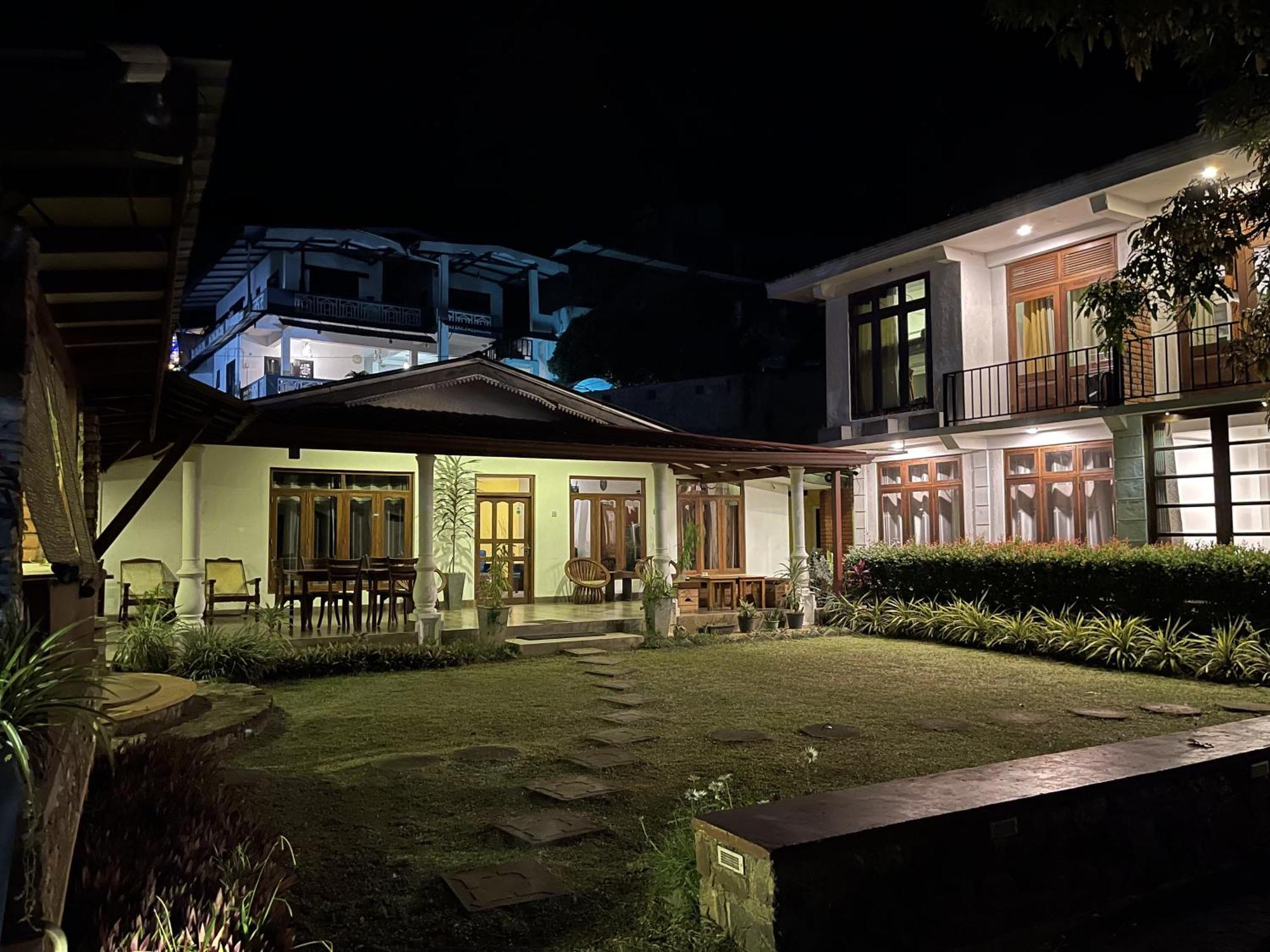 Ella Inn Hotel Εξωτερικό φωτογραφία