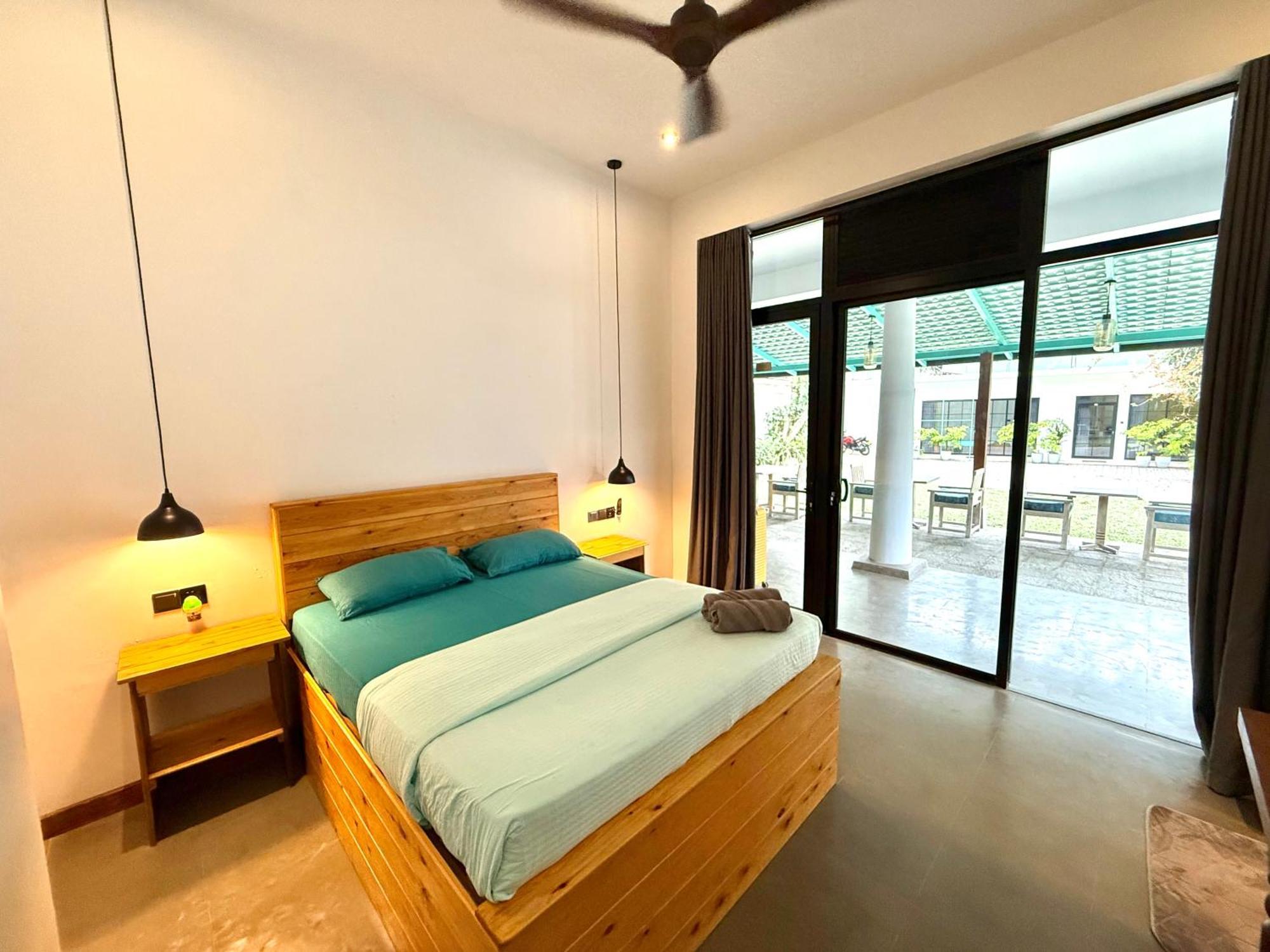 Ella Inn Hotel Εξωτερικό φωτογραφία